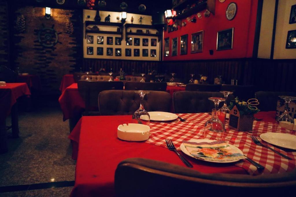 Italian House Hotel Baghdād Eksteriør billede