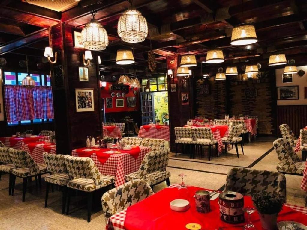 Italian House Hotel Baghdād Eksteriør billede