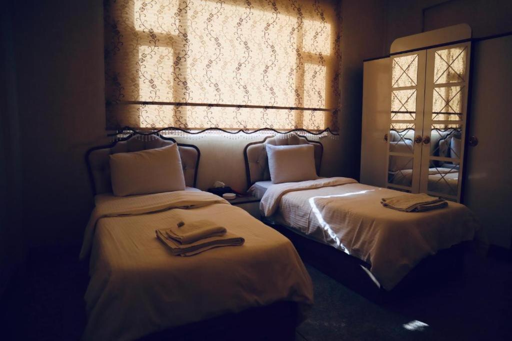 Italian House Hotel Baghdād Eksteriør billede