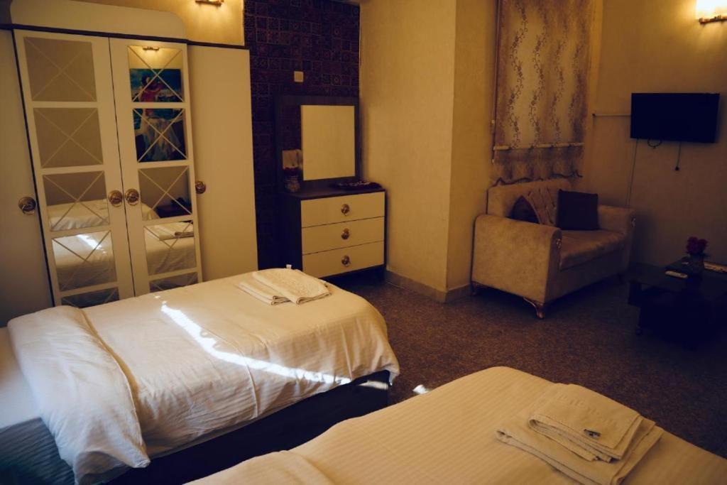 Italian House Hotel Baghdād Eksteriør billede