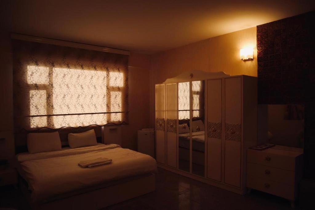 Italian House Hotel Baghdād Eksteriør billede