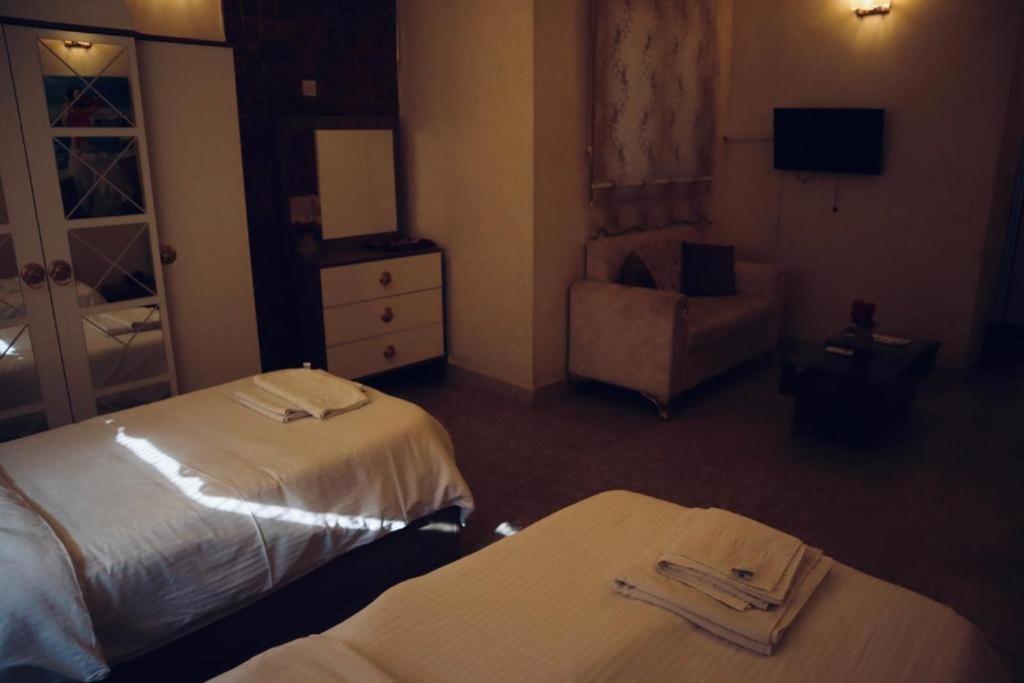 Italian House Hotel Baghdād Eksteriør billede
