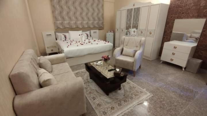 Italian House Hotel Baghdād Eksteriør billede